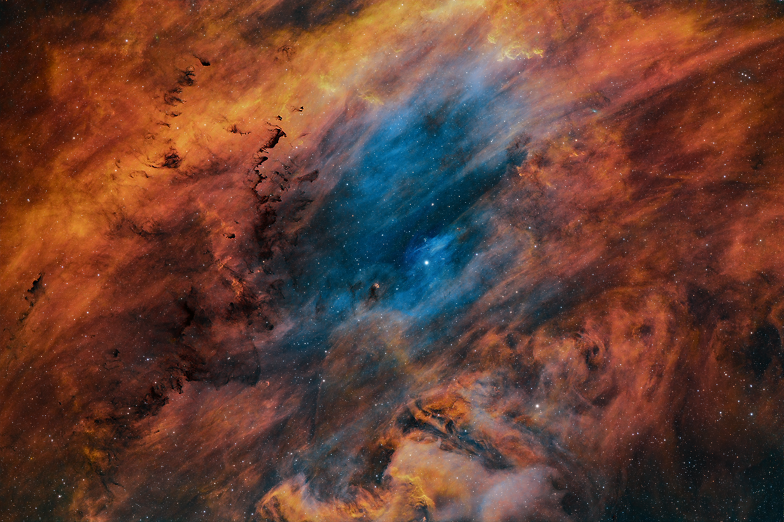 Clamshell Nebula Sh2-119