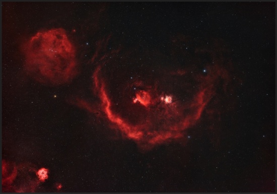 Constelación de Orión "Hidrógeno Alfa" - Zdjęcia Astrofotografia - stack, Master Light Frames do pobrania - Canon EF 24-105mm F3.5-5.6