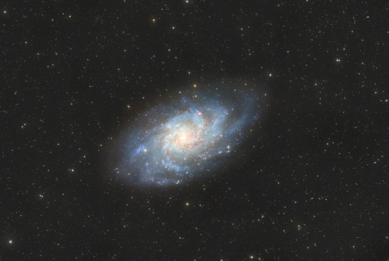 M33 - Galaxia del Triángulo - Astrophotography Image - stack, Master Light Frames to download - Askar 65PHQ Quintuple APO