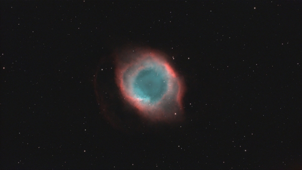 C63 NGC 7293 Helix / Eye of God planetary nebula in 3nm dual narrowband