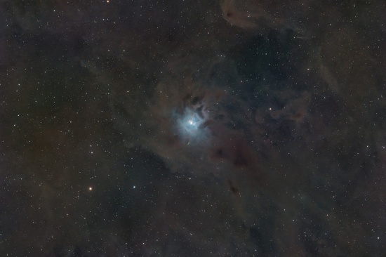 NGC 7023 – Iris Nebula - Imagen de astrofotografía - apilado, Master Light Frames para descargar - Sky-Watcher Esprit 80ED