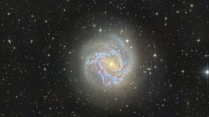 M83