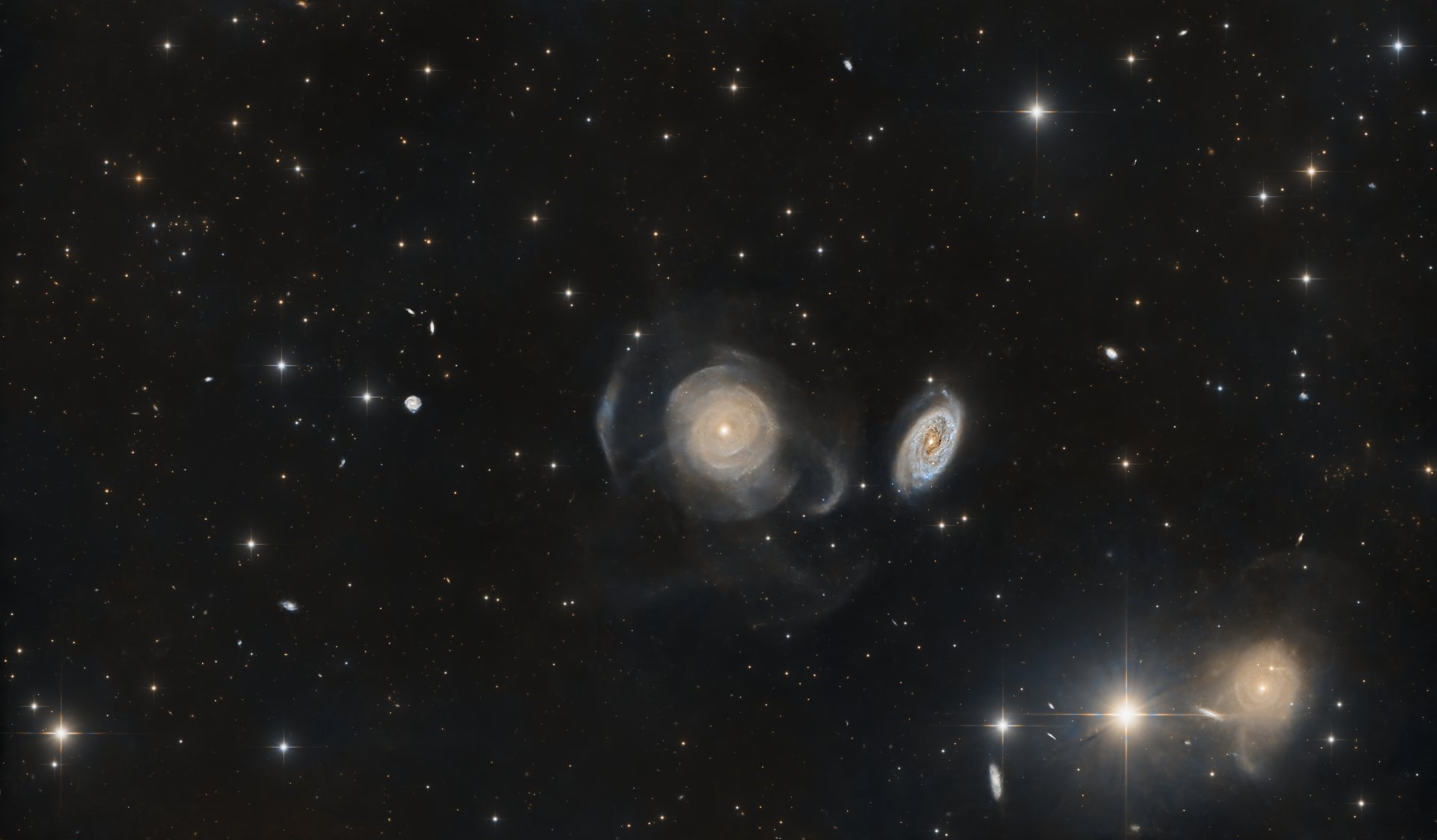 NGC 474 - Galaxia de la Concha Lenticular