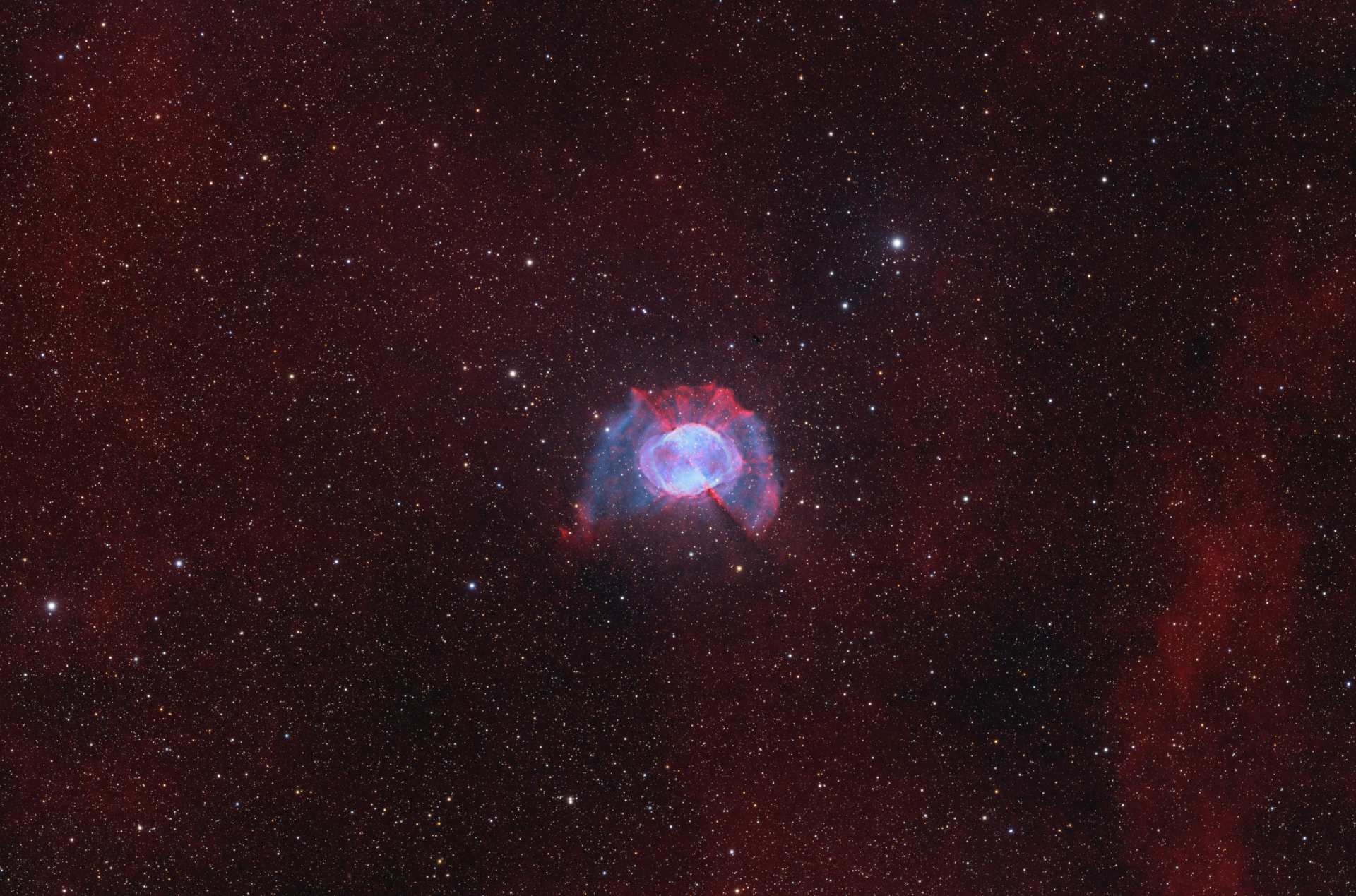 M27 - The Dumbbell Nebula