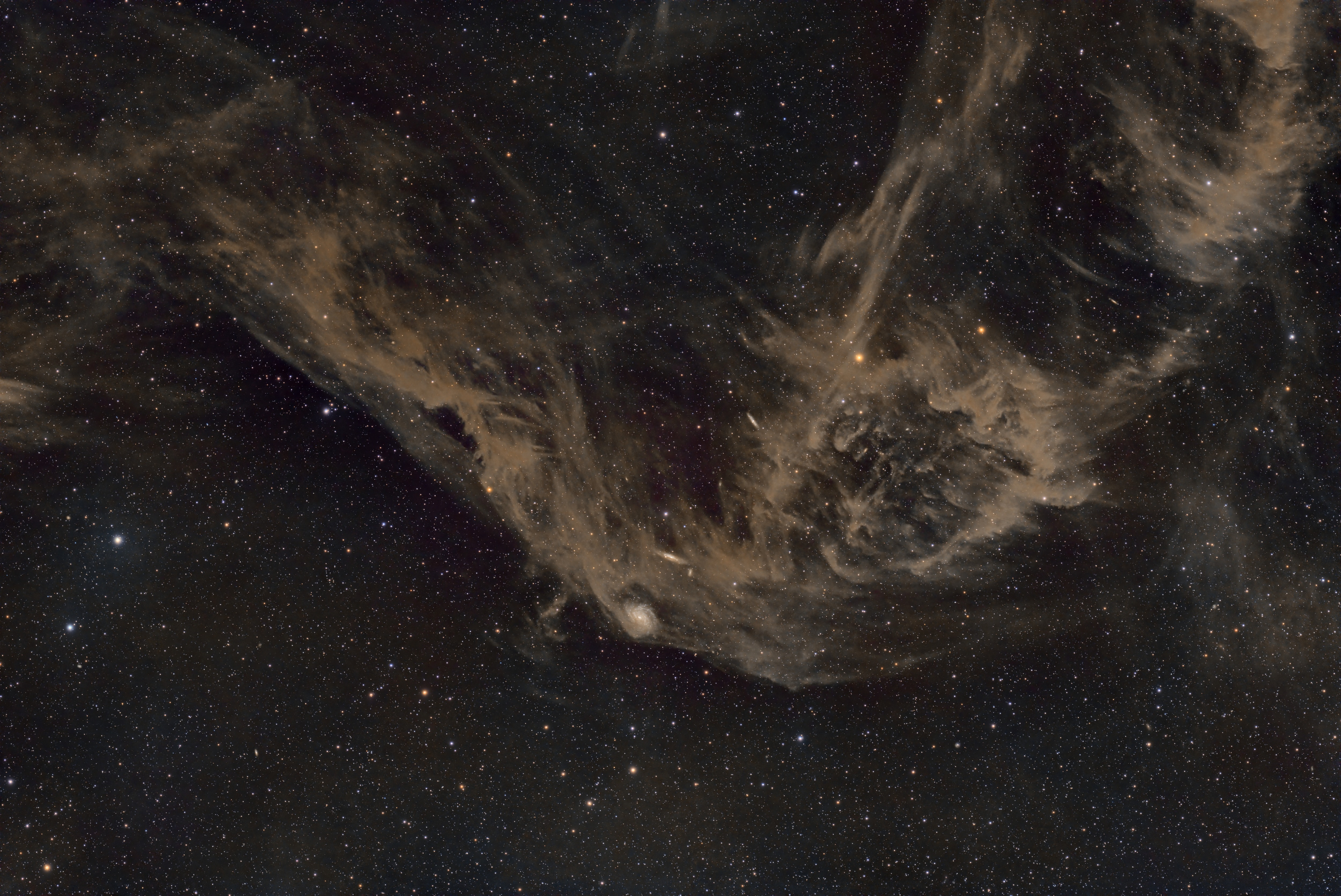 IC 4633