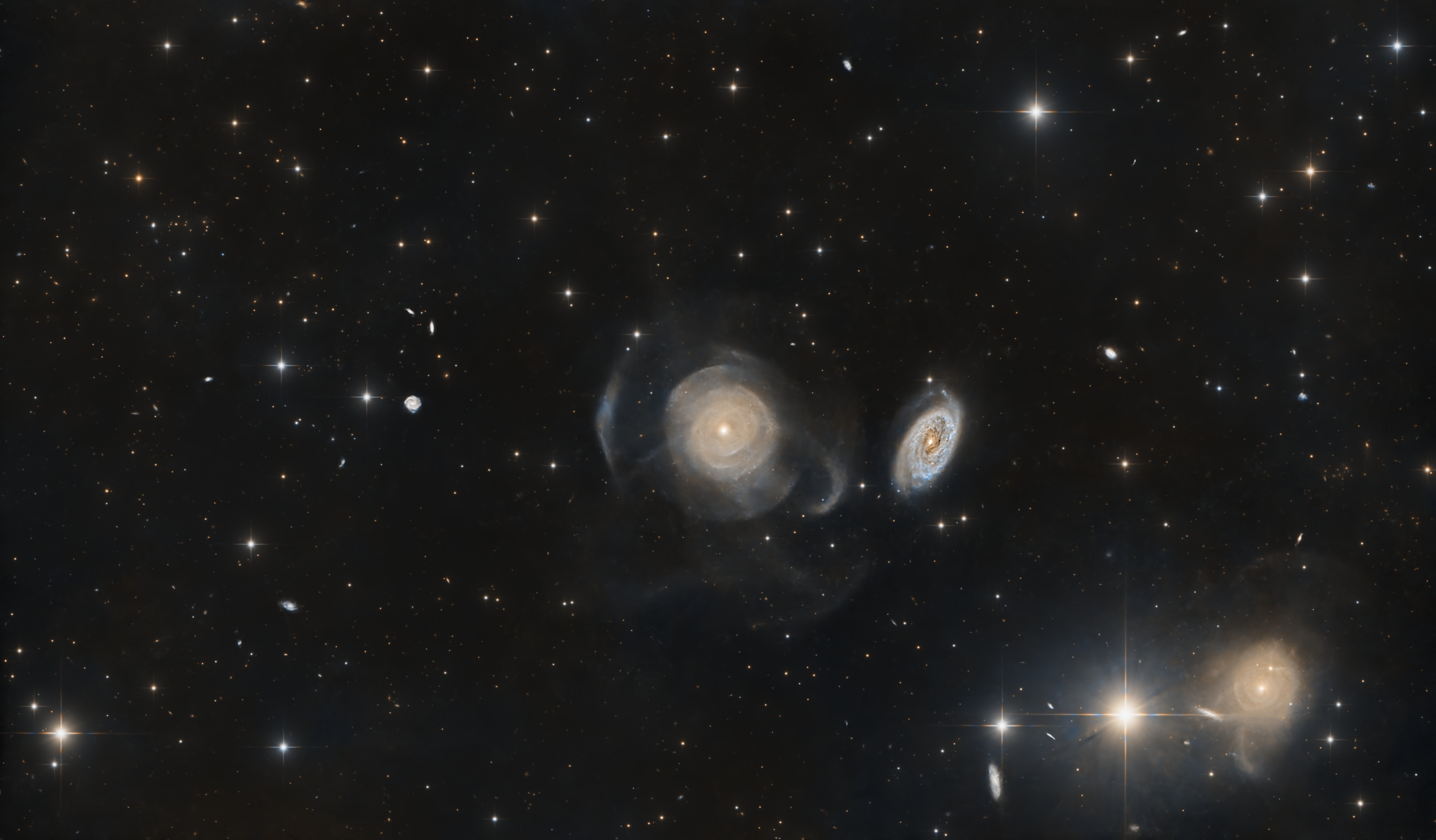 NGC 474 - Galaxia de la Concha Lenticular